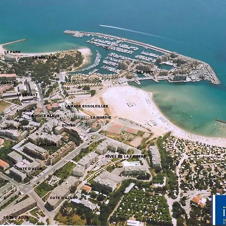 Appartement Confortable T2 Avec Parking Climatise A Bormes-les-mimosas - Fr-1-610-121 La Favière